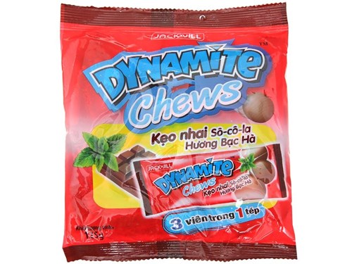 1 thùng kẹo nhai socola hương bạc hà Dynamite Chew 125g x 36 gói/ thùng - Hàng chính hãng